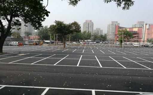 停車(chē)場(chǎng)標(biāo)線(xiàn)